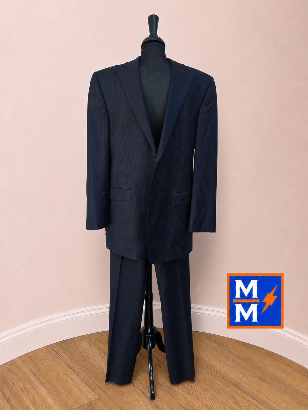 Calvin Klein 40L Navy Pinstripe 100% Wool 2 Piece Suit Woolmark EUC